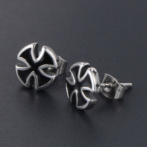 Pendientes de tuerca con diseño geométrico de cruz, acero de titanio CF061, joyería de moda unisex - Product Image 3