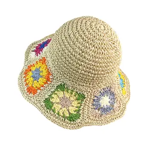 ผู้หญิงแฮนด์เมดปีกกว้างดอกไม้ฤดูร้อนฟางหมวกชายหาดหมวกถัง