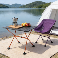 Table de camping moderne en alliage d'aluminium, légère, pliable et portable, avec sac de rangement, pour utilisation en parc