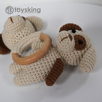 Serviette de bain en mousseline de coton pour bébé personnalisé nouveau-né bébé bois Silicone douche cadeau ensemble 100% fait à la main Crochet chiot chien hochet