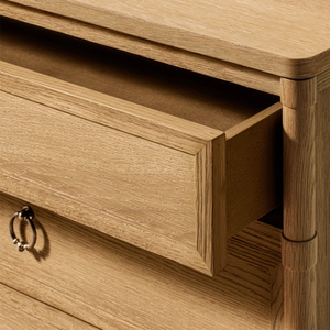 モダン無垢材サイドテーブル 3段引出し 寝室ナイトスタンド 収納キャビネット リビングルーム家具 - Product Image 4