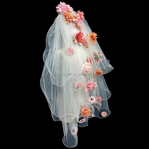 طرحة زفاف رومانسية ثلاثية الأبعاد من QUEENGOWN مع مشط، طرحة جميلة وأنيقة من طبقتين بزهور وردية كإكسسوار للزفاف - Product Image 3