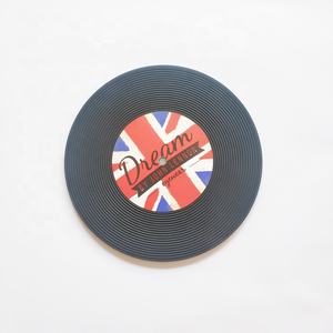 Posavasos personalizables de PVC/goma suave en blanco, posavasos de disco de vinilo para bebidas, protección de mesa que evita daños en los muebles - Product Image 3