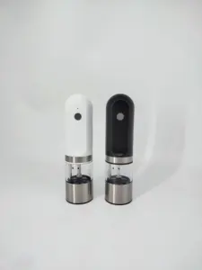 Electric Salt Pepper Grinder Electric Pepper Mil Sets USB Change Pepper Or Salt Mill