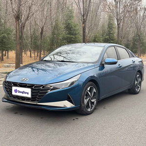 Auto Usado <span class=keywords><strong>2022</strong></span>, Hyundai <span class=keywords><strong>Elantra</strong></span> 1.5L CVT 2WD Edición Lujo, Sedán, Cámara Trasera, Caja de Cambios Automática, Motor Turbo - Product Image 1
