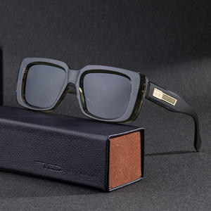 Lunettes de soleil polarisées carrées pour hommes JW-6008P, protection UV400, monture en plastique noir et métal, verres TAC, style conduite en extérieur - Product Image 2