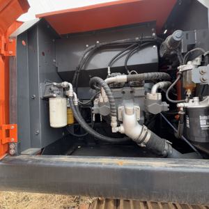 Excavadora Usada Hitachi ZX200LC de 20 Toneladas, Motor Isuzu, Modelo 2024, Cucharón de 0.91m para Colocación de Tuberías de Alcantarillado Urbano y Zanjas de Servicios Públicos - Product Image 5