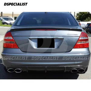 Nouvelle Mise à Niveau Diffuseur de Pare-chocs Arrière en Fibre de Carbone pour <span class=keywords><strong>Mercedes</strong></span> Benz W211 <span class=keywords><strong>E55</strong></span> AMG Berline <span class=keywords><strong>2002</strong></span> - 2006 - Product Image 2