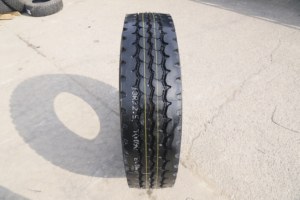 Pneus pneumatiques TBR LCH T-REX neufs 13R22.5 315/80R22.5, toutes positions, pour semi-remorques, pneus radiaux pour remorques LA813 - Product Image 3