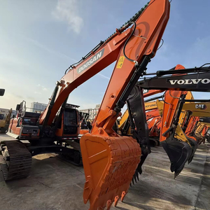 Excavatrices de taille moyenne Doosan DX300, DX225, DX350, excavatrices d'occasion de 30 tonnes, 22 tonnes et 35 tonnes, utilisées pour les projets de construction. - Product Image 1
