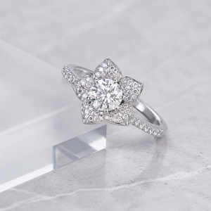 Anello con Design a Fiore di Camelia e Giglio, Stile Naturale per Donne - Product Image 6