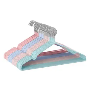 Оптовая продажа, цветная Нескользящая металлическая вешалка для белья с покрытием из ПВХ