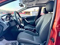 Auto Usado Barato, Ford Fiesta Hatchback de Segunda Mano, 1.5L 4AT LHD 110HP Diseño Deportivo, 6 Airbags, Auto Usado Confiable para Exportación