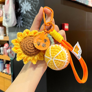 Porte-clés en peluche au crochet Tournesol gagnant l'<span class=keywords><strong>Examen</strong></span> d'entrée au lycée et à l'université, Pendentif pour sac d'étudiant, Cadeau de remise de diplôme - Product Image 3