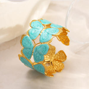 Pulsera de Aleación de Zinc con Diseño de Mariposa, Chapada en Oro de 18k, Ajustable, Joyería de Primavera/Verano - Product Image 3