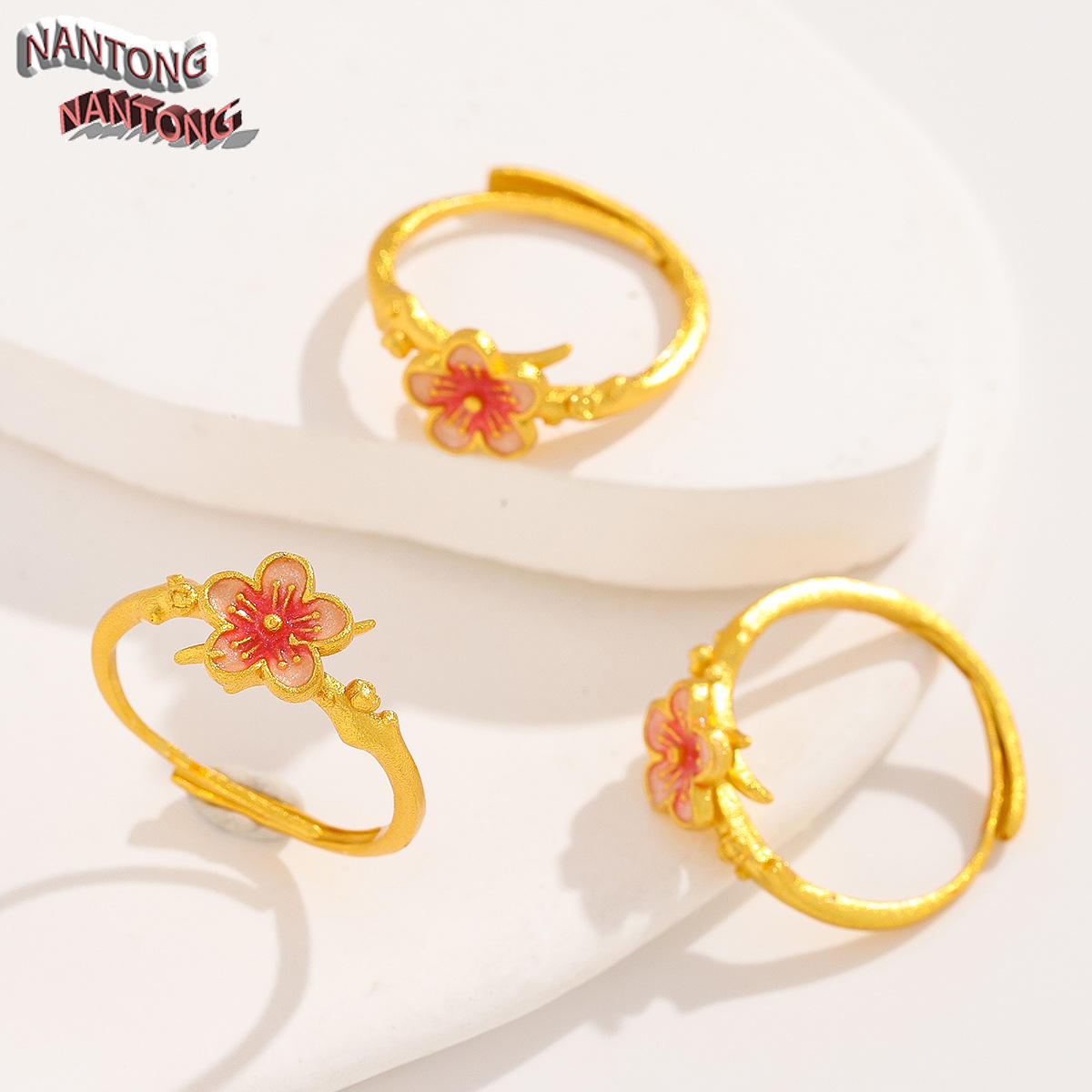 13 motif de fleur rose à cinq pétales