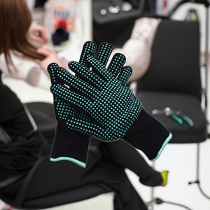 Gants de protection résistants à la chaleur pour la coiffure, pour le bouclage, le lissage et le travail avec un fer à lisser - Product Image 1