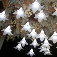 Luces Decorativas para Techo de Boda, Flores de Lirio, 10 Cabezas de Convolia, Guirnaldas de Luces LED Colgantes para Decoración de Bodas