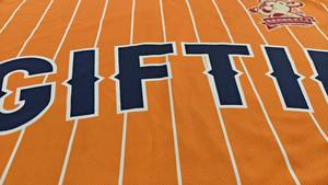 Camisetas de práctica de béisbol bordadas americanas con botones a rayas personalizadas, jersey de malla de poliéster 100% a rayas, sublimación transpirable - Product Image 5