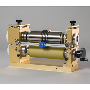 Machine à découper le métal industrielle d'origine japonaise, à largeur de coupe réglable, à basse vitesse, 220V, avec capacité de bobine de 1 tonne - Product Image 1
