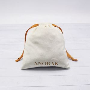 Luxury Velvet <b>Pouch</b> with logo <b>Drawstring</b> Jewellery <b>Pouch</b> Bag Low Moq Custom Beige Velvet Wedding Souvenir Bags - Product Image 3