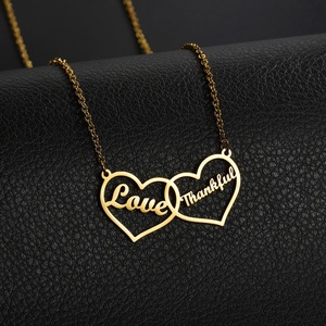 Collar con Colgante de Corazón 'Love Thankful', Acero Inoxidable, Bañado en Rodio, Cadena de Caja, Joyería Romántica Unisex para Uso Diario - Product Image 4