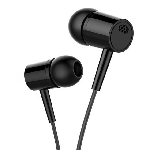 Free Samples Hot Wholesales 3.5mm Wired Earphones with Mic Music Mobile Headphones Type Wired Earbuds for Mobile Music