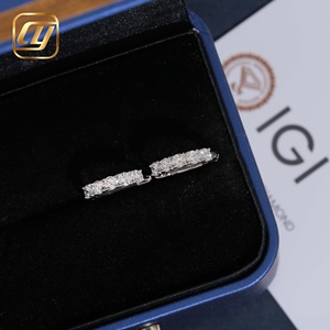 Boucles d'oreilles créoles CHOYUE classiques en diamant de laboratoire taille brillant, en argent sterling plaqué rhodium, certifiées IGI, tendance pour femme - Product Image 3