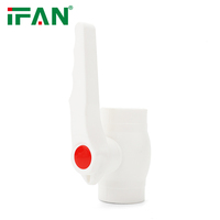 Vannes à boisseau sphérique en plastique IFAN Tous les types Vanne à eau PPR Union Vanne à boisseau sphérique PPR