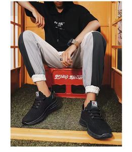 YATAI Nouvelle tendance mode printemps-hiver, chaussures de sport pour hommes rétro, imperméables, antidérapantes, respirantes et confortables - Product Image 4