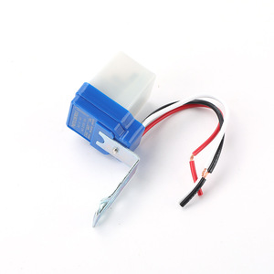 Interruptor Automático con Sensor de Luz Resistente a la Lluvia SA-10, 220V 100W, Material ABS, para Iluminación de Calles - Product Image 2