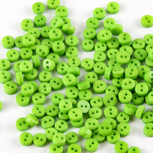Forme ronde Offre Spéciale des boutons colorés <span class=keywords><strong>de</strong></span> résine en plastique avec beaucoup d'options <span class=keywords><strong>de</strong></span> taille pour l'artisanat d'enfants - Product Image 3