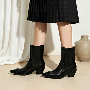 Bottines à bout pointu pour femmes, chaussures noires en cuir véritable pour femmes, <span class=keywords><strong>bottes</strong></span> élégantes de haute qualité pour femmes - Product Image 4