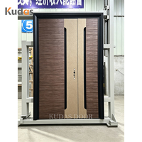 Puerta de Entrada Asimétrica de Doble Hoja de Aluminio Fundido de Lujo, Puerta Principal de Seguridad Exterior de Metal Texturizado de Dos Tonos para Villa