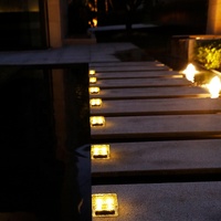 Luce sepolta del mattone di ghiaccio di vetro principale pavimentazione ad energia solare variopinta per il giardino/cortile