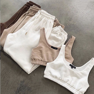 Conjunto de chándal de 3 piezas de moda para mujer al por mayor, chándal con cremallera en blanco, chándal personalizado con logotipo unisex - Product Image 3
