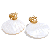 JINYOU 2371 Boucles d'oreilles style océan nature de haute qualité en acier inoxydable étanche Grandes boucles d'oreilles pendantes en coquillage blanc