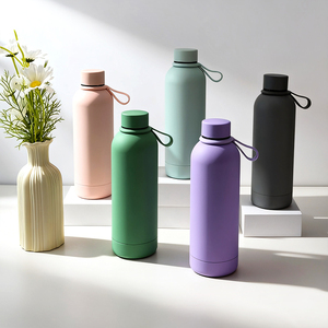 Bouteille d'eau minimaliste personnalisée 500ml en acier inoxydable à double paroi pour sport de plein air Bouteilles d'isolation sous vide avec poignée - Product Image 1