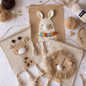 Handmade Polyester Crochet hươu cao cổ tấm thảm hình động vật trang trí tường kiva thương hiệu unisex phòng trẻ em trang trí sáng tạo xuyên biên giới - Product Image 1