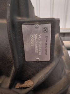 VG 750 270 5846001045 Caja de transferencia de transmisión automática para camión Caja de cambios para camión Otras piezas - Product Image 6