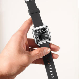 Montre étudiante de ville à quartz étanche en silicone avec boîtier en alliage de mode Goldie Square - Product Image 3