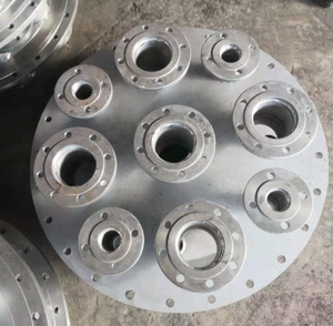 Flange en acier au carbone non standard de qualité industrielle, résistante à haute pression pour les systèmes de pipelines pétrochimiques avec - Product Image 5