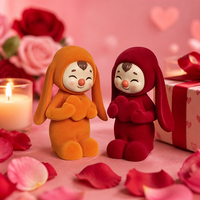 Figurines en résine floquées en forme d'oreilles de lapin, ensemble couple tenant un cœur, cadeau Saint-Valentin Kawaii, décoration intérieure, sculpture de lapin mignonne, art en gros