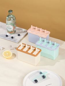 Moule à glaçons en silicone de qualité alimentaire avec couvercle, congélation rapide, facile à démouler, outil de fabrication de glaçons maison pour la maison - Product Image 6