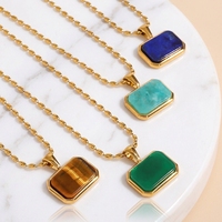 [Envío Inmediato] Collar con Colgante de Moda de Lujo Ligero para Mujer, Estilo Europeo Americano, Cadena de Eslabones de Acero Inoxidable, Chapado en Oro