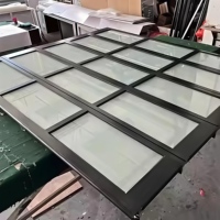 Porte de garage sectionnelle moderne en verre trempé dépoli 9x8 9x7 16x7, porte de garage électrique en plexiglas pour la maison