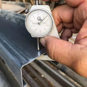 Fabricant chinois de profilés en acier laminé à froid ASTM C, profilés à paroi mince, toutes tailles, faible MOQ, découpe sur mesure, projet de mur-rideau MTC - Product Image 6