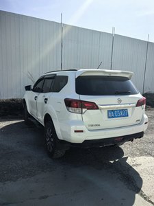 Precio de Fábrica, SUV Mediano <span class=keywords><strong>Nissan</strong></span> TERRA <span class=keywords><strong>2020</strong></span>, Volante a la Izquierda, 2.5L Automático 4X4 Gasolina, Auto Usado Económico con Asientos de Cuero y Techo Corredizo - Product Image 4