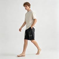 Shorts imprimés Black Shield en coton épais, bords déchirés, effet vintage, style urbain, OEM ODM acceptés, livraison rapide
