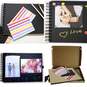 Kit d'albums de Scrapbook noir/artisanal, Albums Photo personnalisés avec coins et 2 stylos métalliques pour les invités, cadeaux - Product Image 5